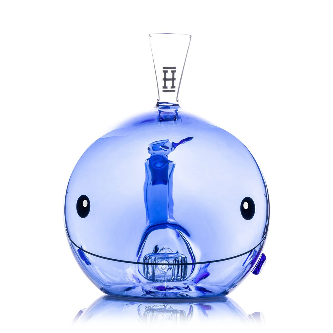 Blue Whale XL Bong - Image 3