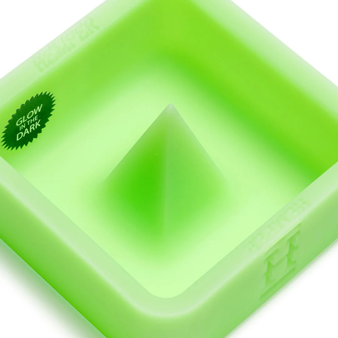 Silicone Cache - Debowling Ashtray - Image 11