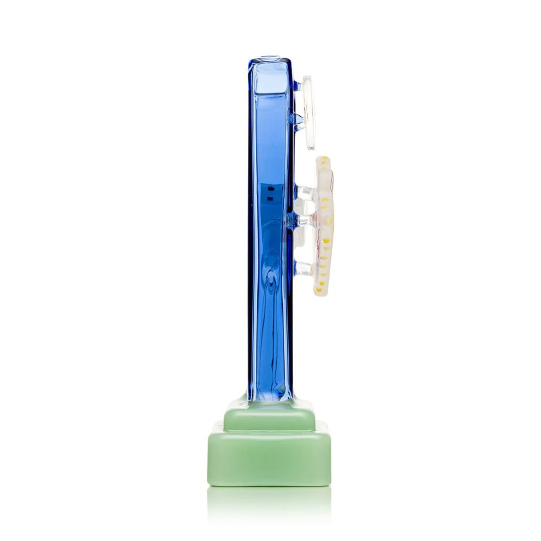Las Vegas Sign Glass Bong - Image 4