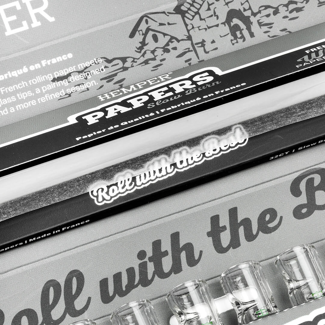 King Size Rolling Paper Booklet + Glass Tips - Image 3