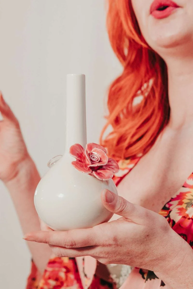 Rosette Vase Bong - Image 4