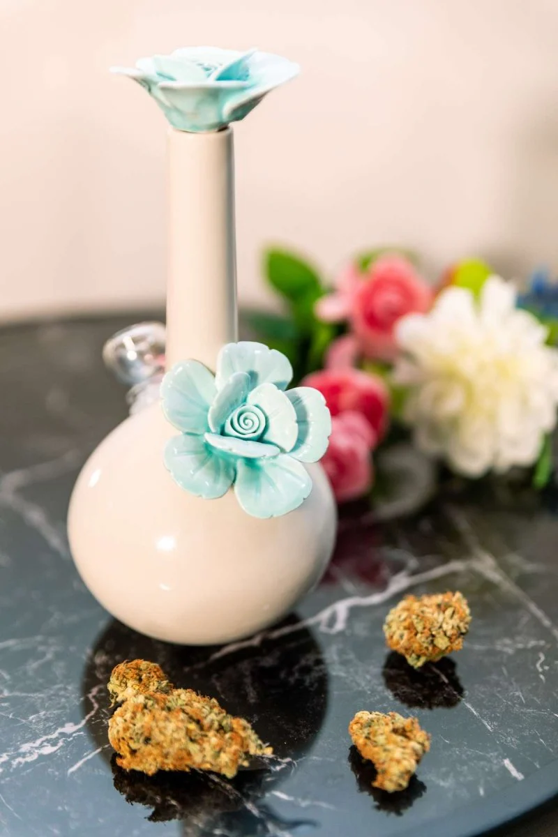 Rosette Vase Bong - Image 6