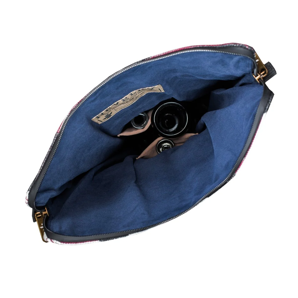 The Defender - Smell Proof Padded Backpack - Image 17
