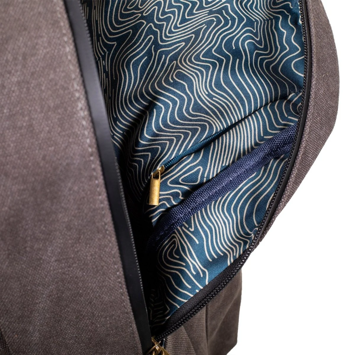 The Explorer - Smell Proof Backpack - Image 18