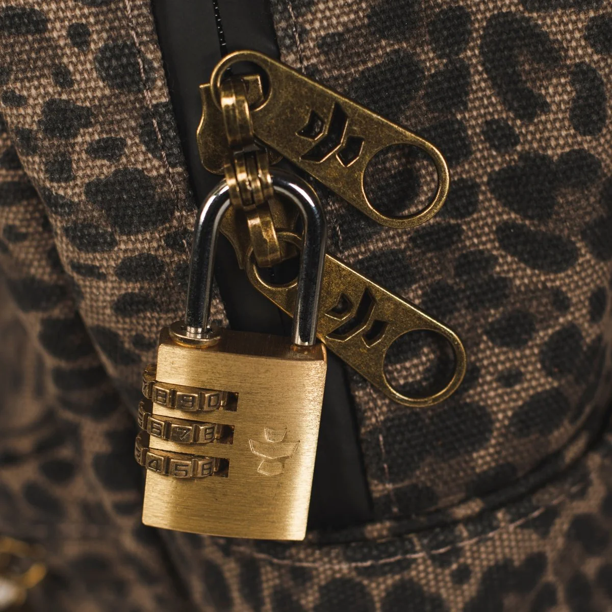 The Explorer - Smell Proof Backpack - Image 41