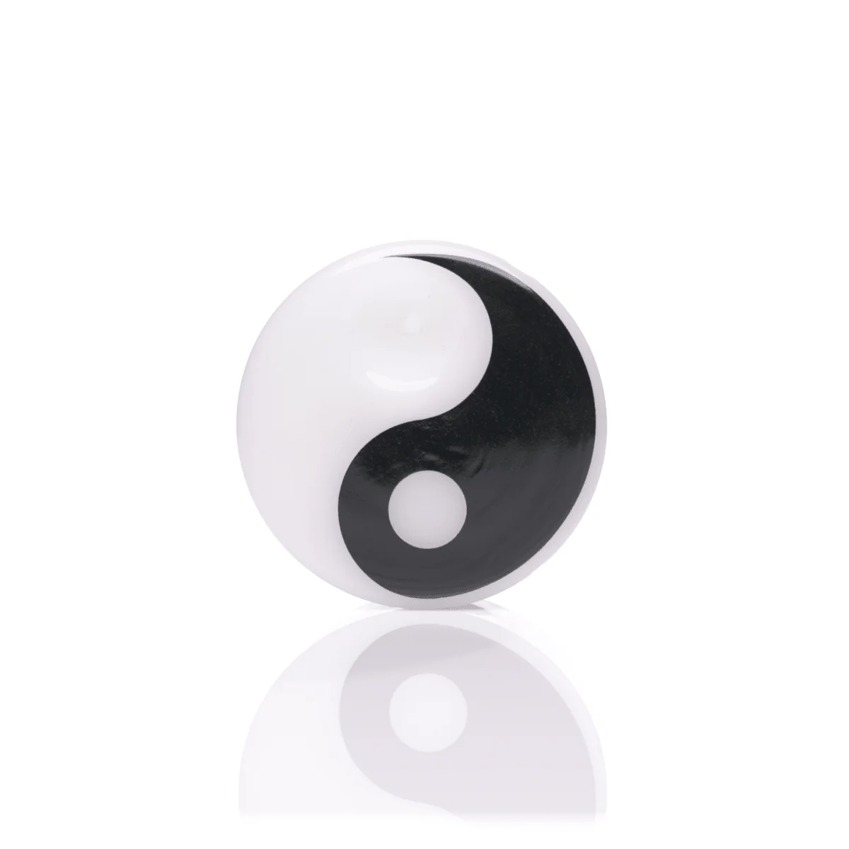 Zen Yin-Yang Hand Pipe - Image 8